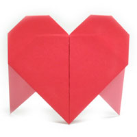 origami heart with two legs