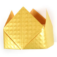 traditional origami crown