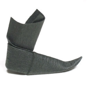 23th picture of traditional origami boot