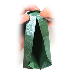 18th picture of closed rectangular origami paper box