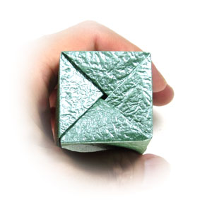 23th picture of closed rectangular origami box II