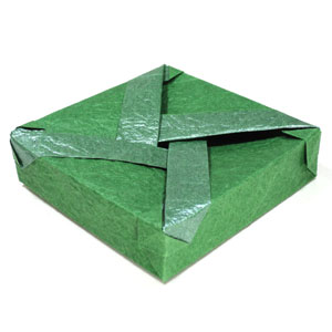 35th picture of closed flat square origami paper box