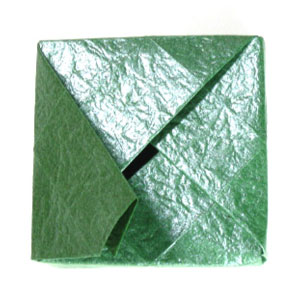 17th picture of closed square origami paper box