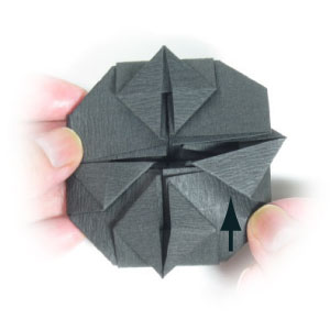 22th picture of origami cauldron for Halloween