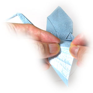 31th picture of flying origami crane
