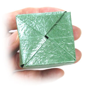 33th picture of closed origami cube