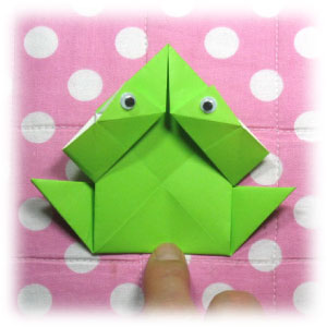 21th picture of traditional origami jumping frog