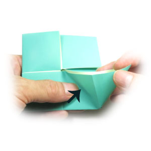 13th picture of four-quadrant origami letter