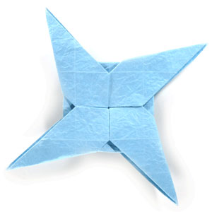 fancy origami ninja star (back view)