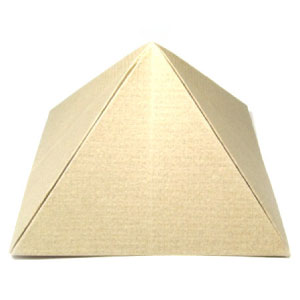 Great Origami Pyramid
