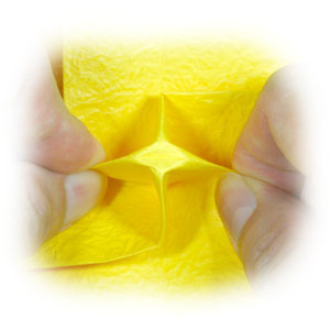 12th picture of 2D four-pointed origami star