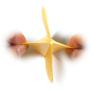 10th picture of 3D four-pointed origami paper star