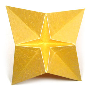29th picture of 3D four-pointed origami paper star
