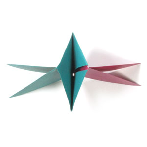 16th picture of traditional modular origami paper star
