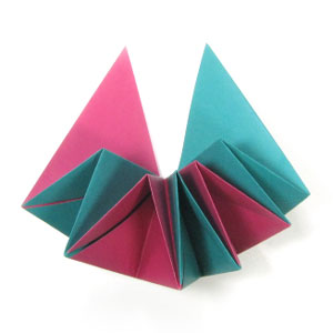 38th picture of traditional modular origami paper star