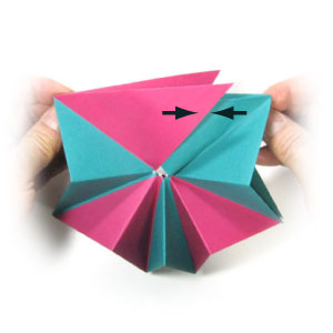 41th picture of traditional modular origami paper star
