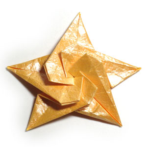 31th picture of five-pointed spiral origami paper star