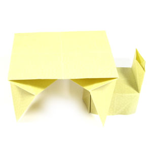 20th picture of traditional origami table
