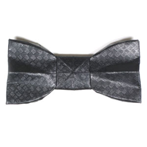 24th picture of traditional origami bowtie