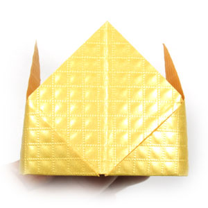 22th picture of traditional origami crown