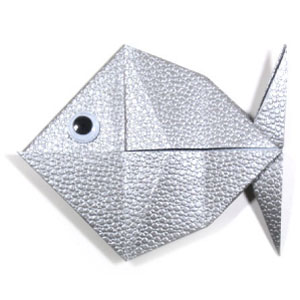 22th picture of traditional origami fish