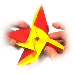 12th picture of traditional origami star